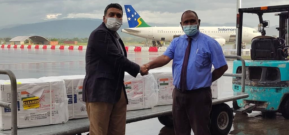 HC Shri Inbasekar S. handed over the consignment containing 50,000 doses of Covishield vaccines to the Health Minister Dr. Culwick Togamana of Solomon Isls on June 22, 2022 at Honiara Airport who thanked GOI's generosity to fight Covid-19 in SIs. 