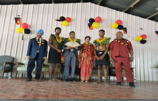 High Commission of India celebrated 46th Independence Day of Papua New Guinea with Gordon Secondary School - 15.09.2021